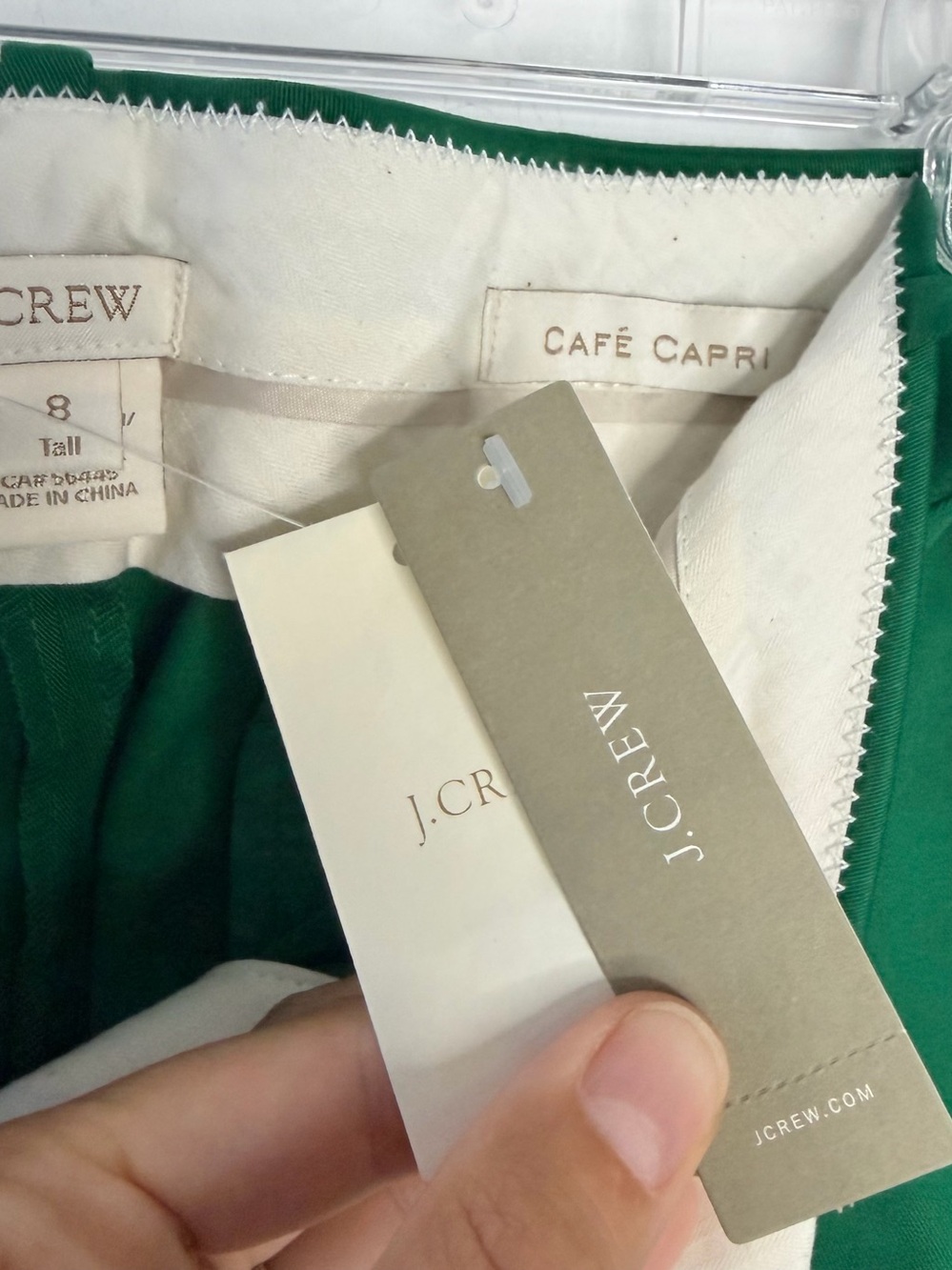J Crew Cafe Capri
Emerald Green Pants
8 Tall | NWT - Picture 8 of 9
